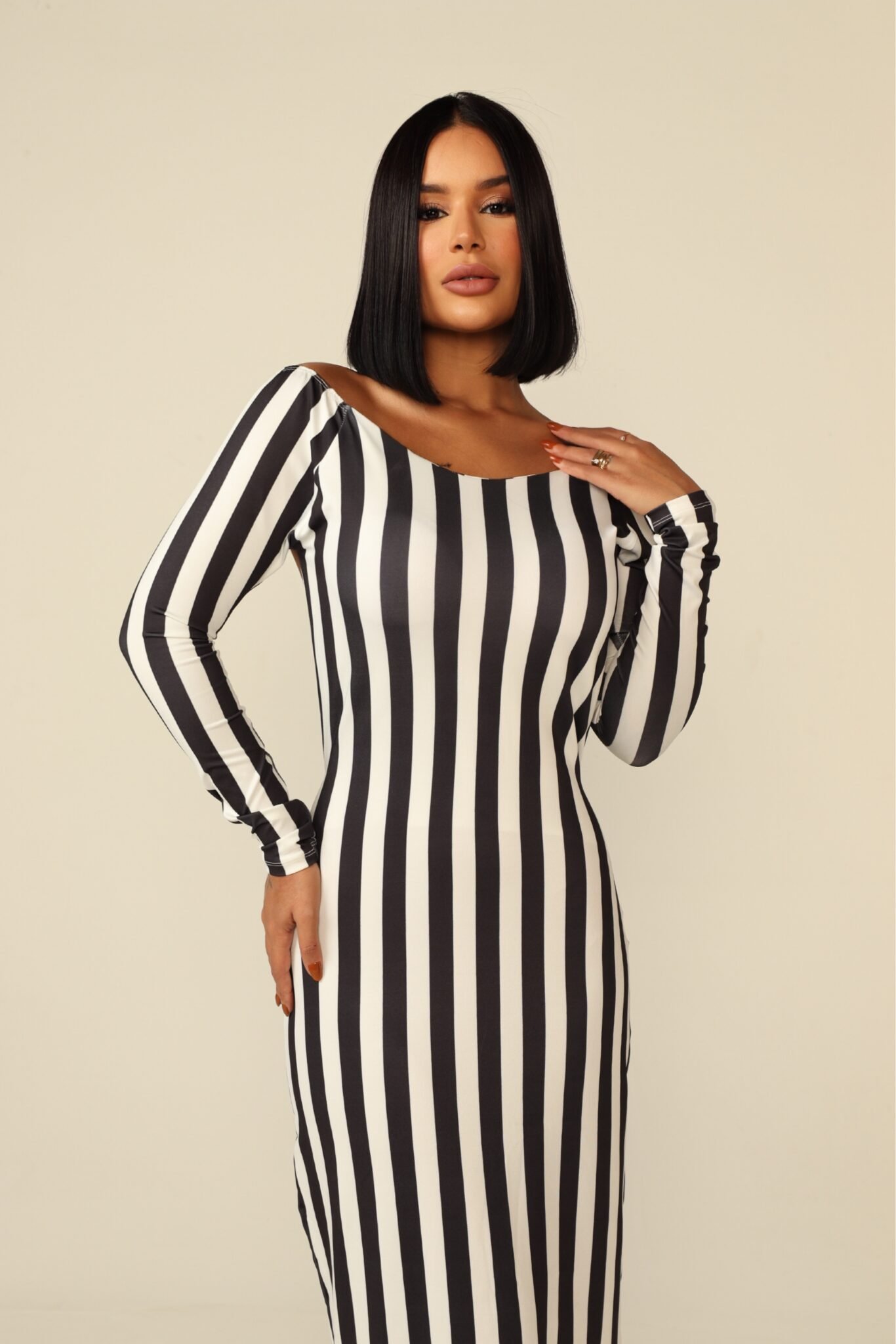 Morena Brazil - Vestido Longo Manga Longa Listrado